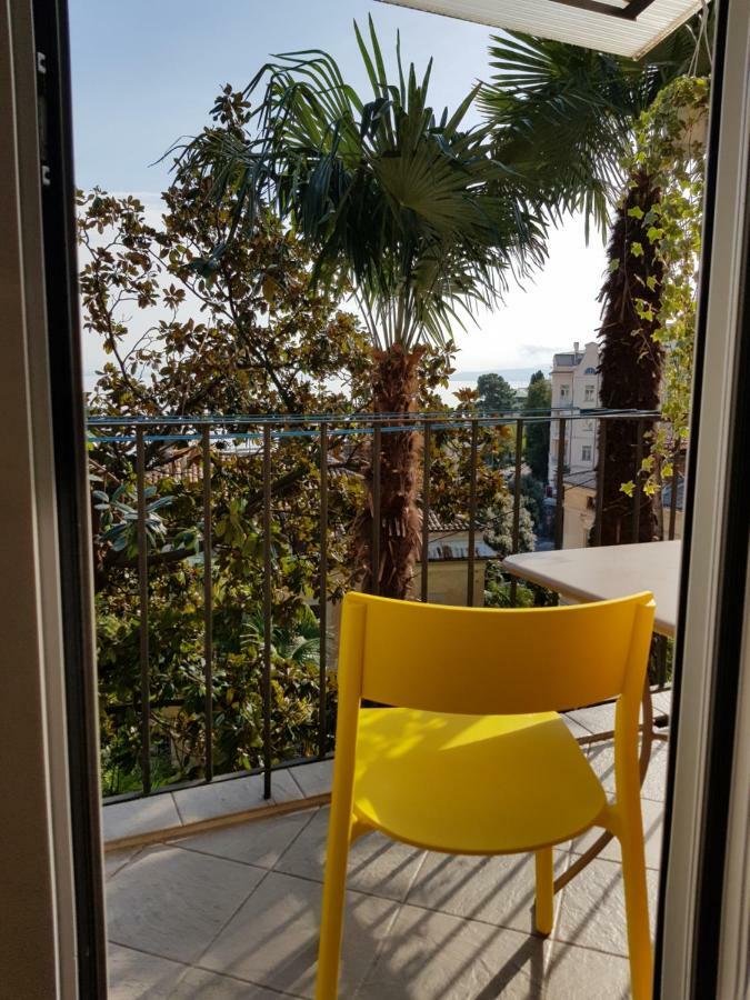 Sunny Apartment 150 M From The Sea Opatija Exteriör bild