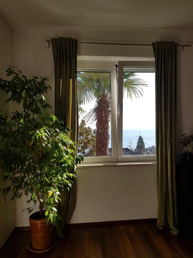 Sunny Apartment 150 M From The Sea Opatija Exteriör bild