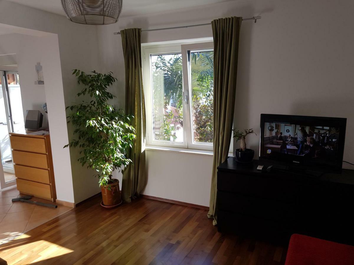 Sunny Apartment 150 M From The Sea Opatija Exteriör bild