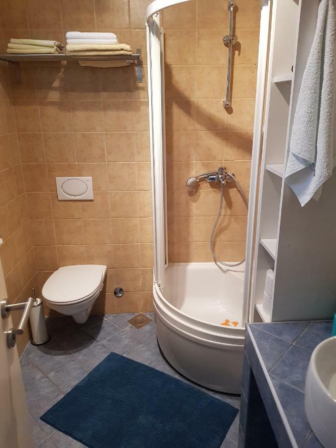 Sunny Apartment 150 M From The Sea Opatija Exteriör bild