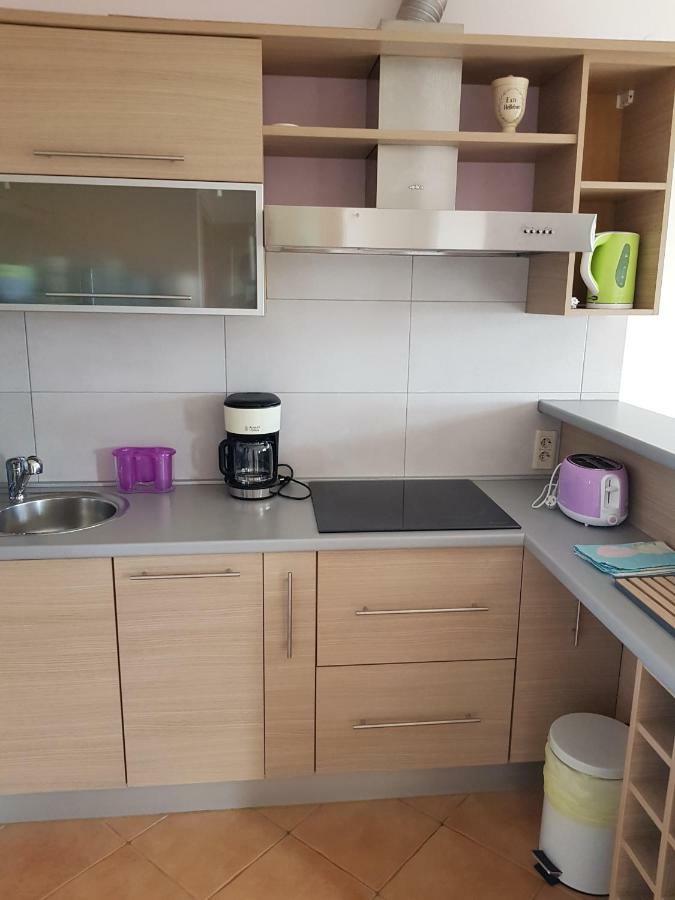 Sunny Apartment 150 M From The Sea Opatija Exteriör bild